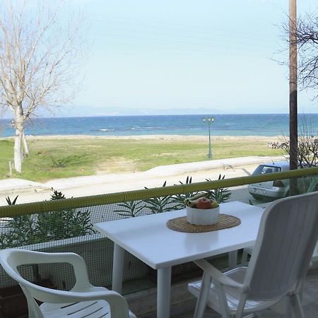 Holiday Home By The Sea Nea Poteidaia Ngoại thất bức ảnh